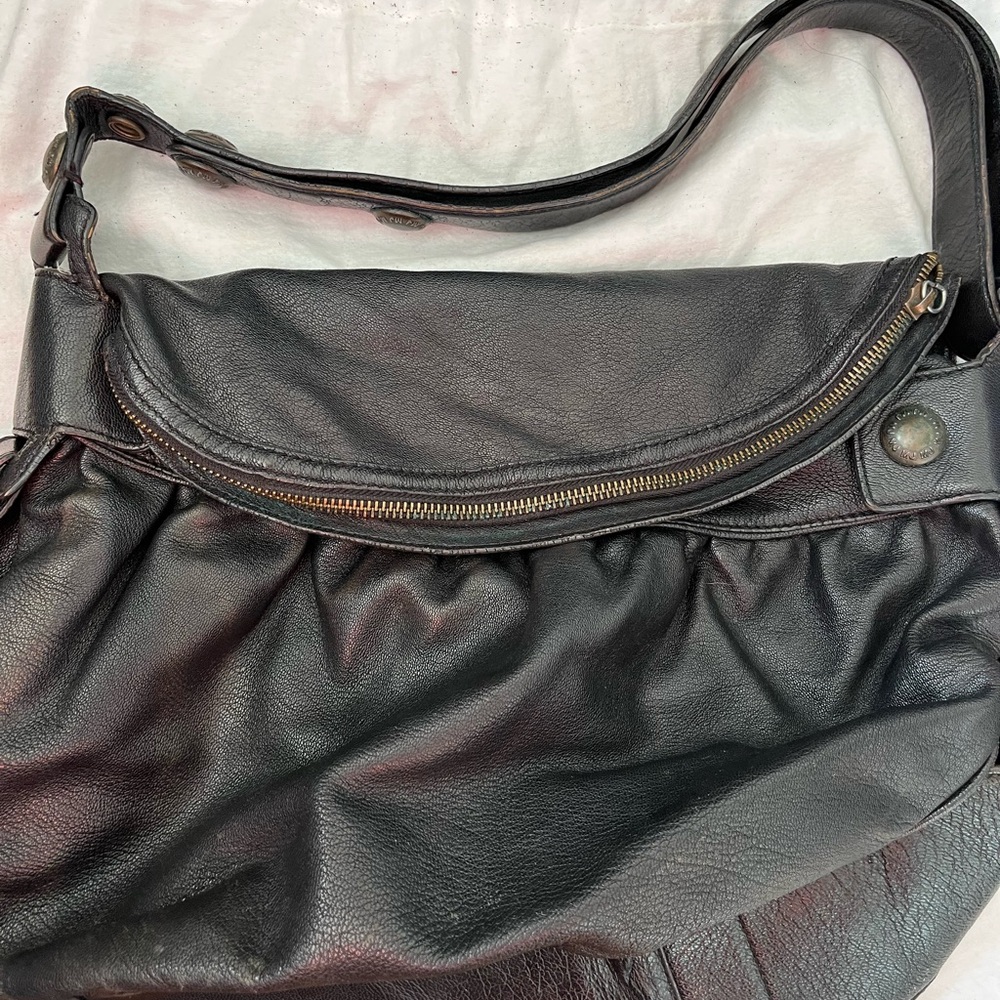 Marc Jacobs Black Leather Adjustable Shoulder Bag with Dust Bag